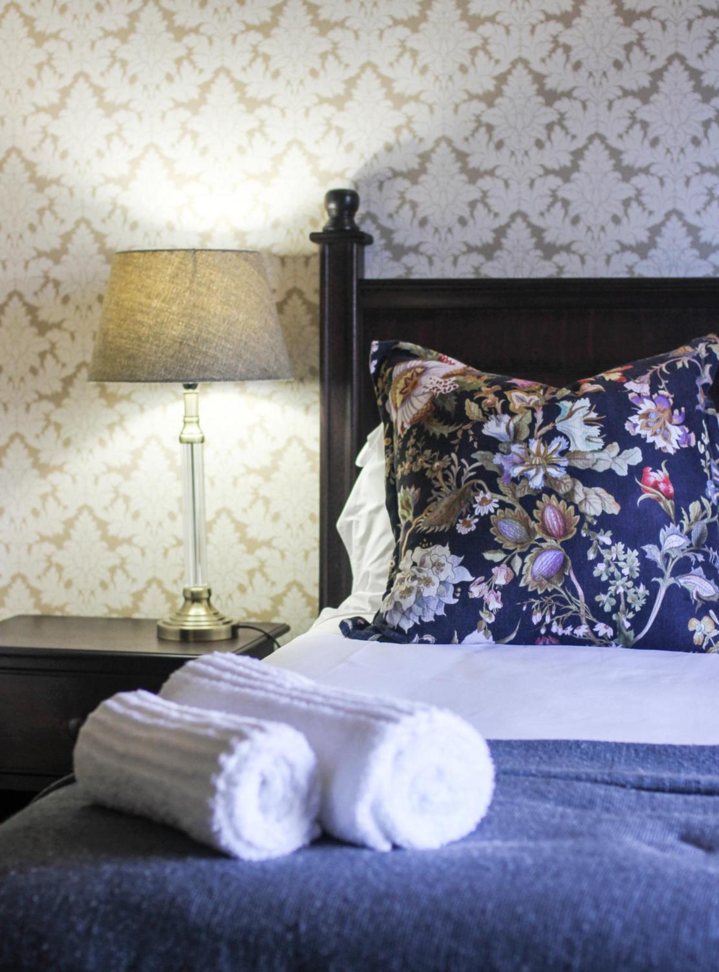 مونتاغو Airlies Historical Guest House الغرفة الصورة